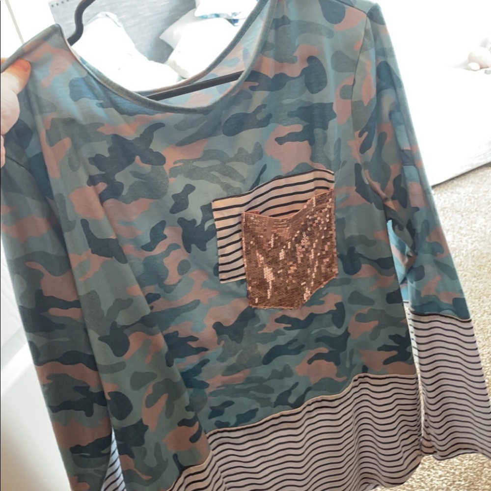 Maternity shirt bundle